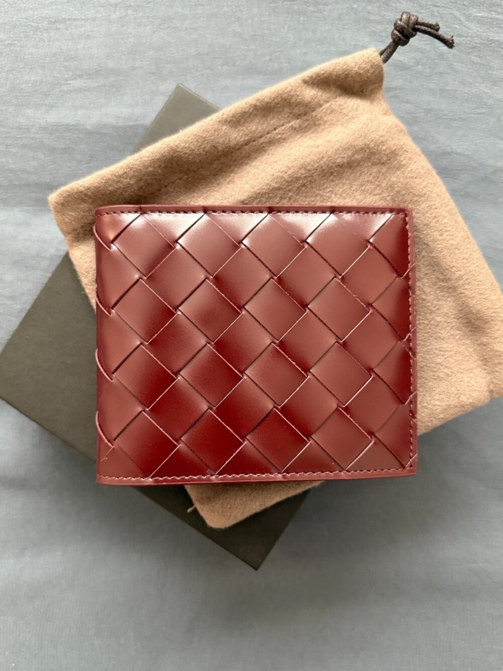 Bottega Veneta Bifold Wallet BRAND NEW - Complete Set